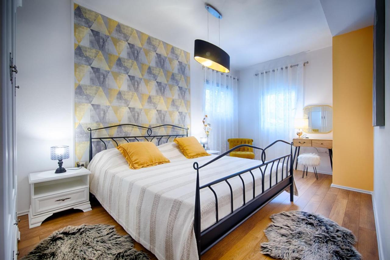 Apartments Dubra Komiza Luaran gambar