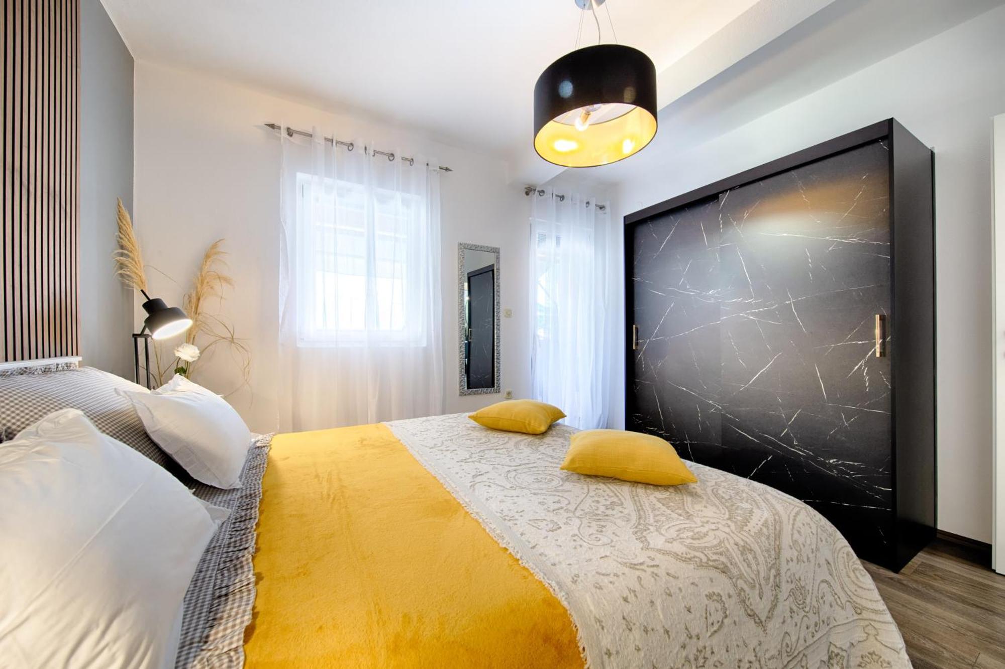 Apartments Dubra Komiza Luaran gambar